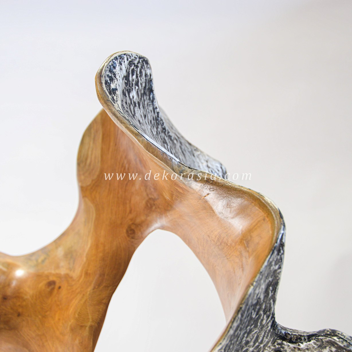 Wood and Aluminium Organic Stand Decorative, High Quality Handmade Natural Wood Decoration - Image 3
